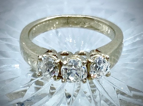 Vintage Estate Diamond Ring 3 Stone Old European … - image 1