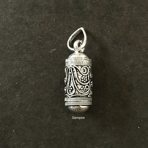 Sterling Silver Prayer Locket Pendant 925 Silver Locket Charm necklace, India Antique Taweez Kavach Silver Prayer box Pendant Amulet gift image 2