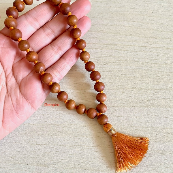 Sandalwood Quarter Mala 10 mm Knotted 27 + 1 Prayer Beads, Sandalwood Mala Bracelet Pocket Mala, Sandalwood Bracelet, Meditation Mala Yoga