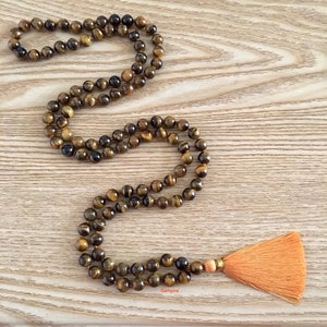 108 Tigers Eye Mala Necklace 8-9 mm, Knotted Tigers Eye Necklace, Gemstone Japa Mala Beads, Protection Necklace, Buddhist Tassel Necklace