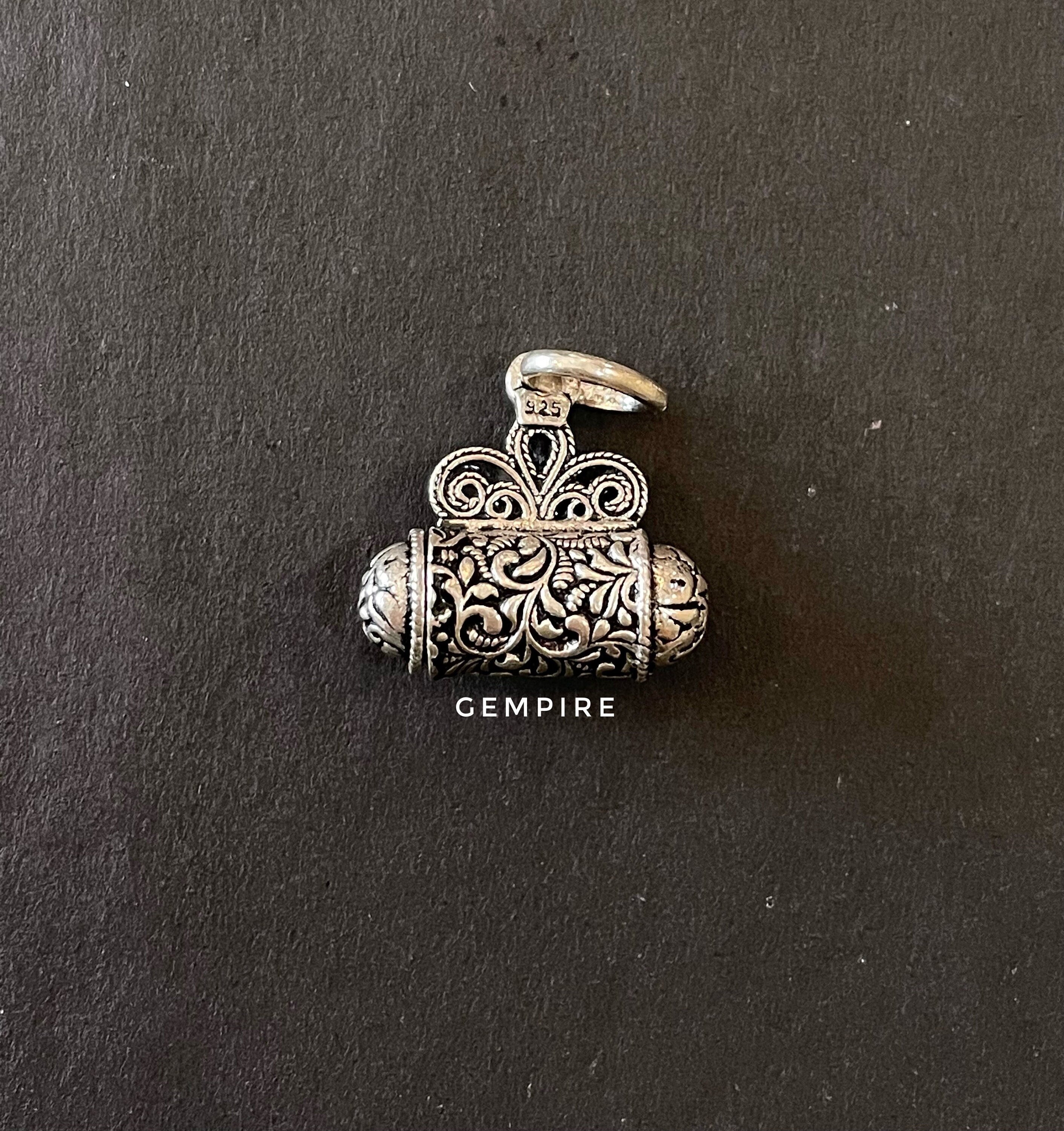 Buy Sterling Silver Locket Pendant Charm, Silver Prayer Box Necklace,  Antique Taweez Locket, India Kavach Hindu Prayer Locket Protection Amulet  Online in India - Etsy