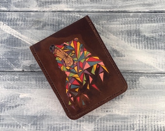 Cartera de piel de oso grabada: piel curtida vegetalmente hecha a mano