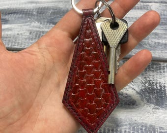 Llavero exclusivo y único de piel de serpiente
