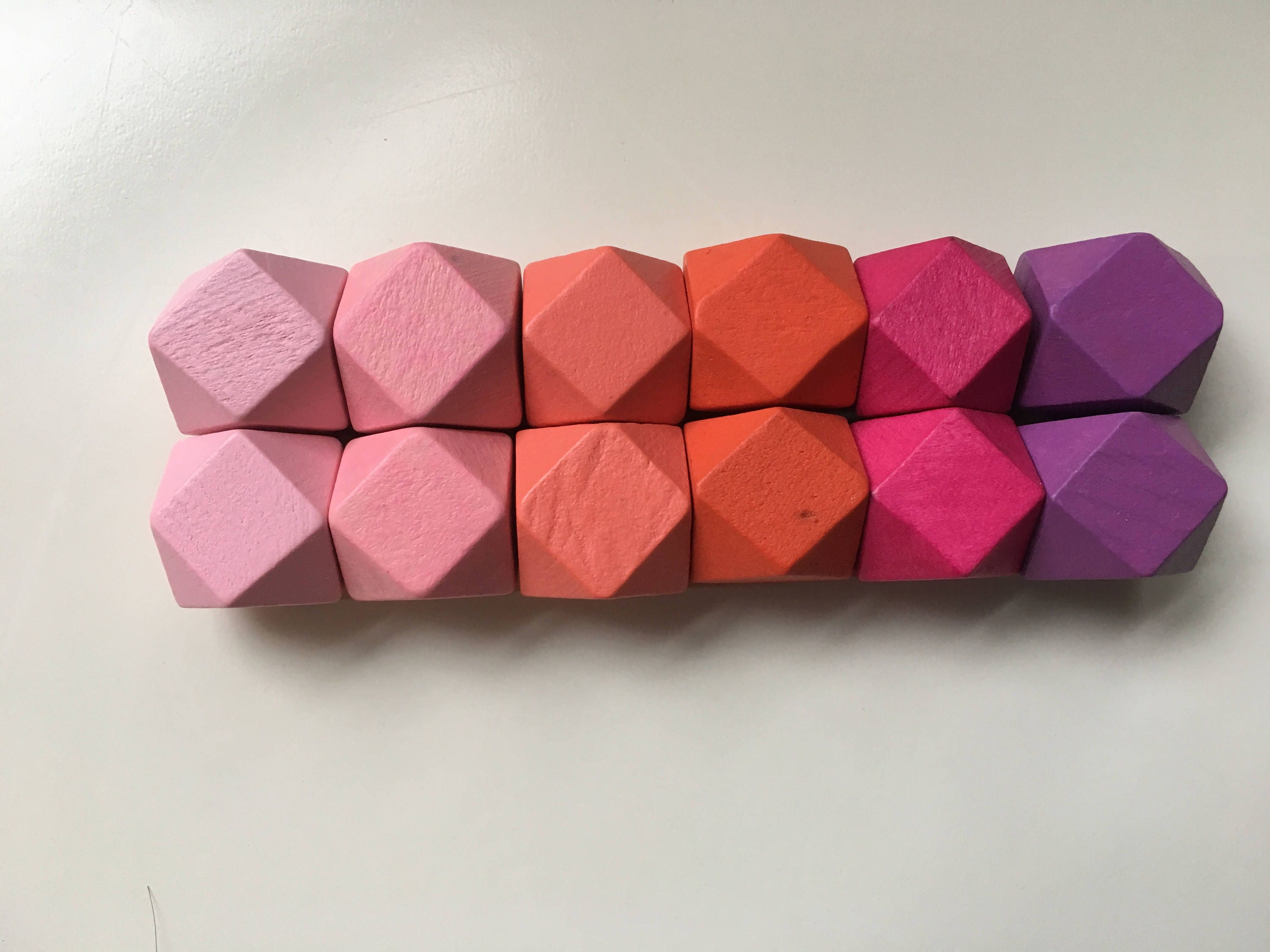 12x 20MM Cuentas geométricas de madera Pintado a mano | Etsy