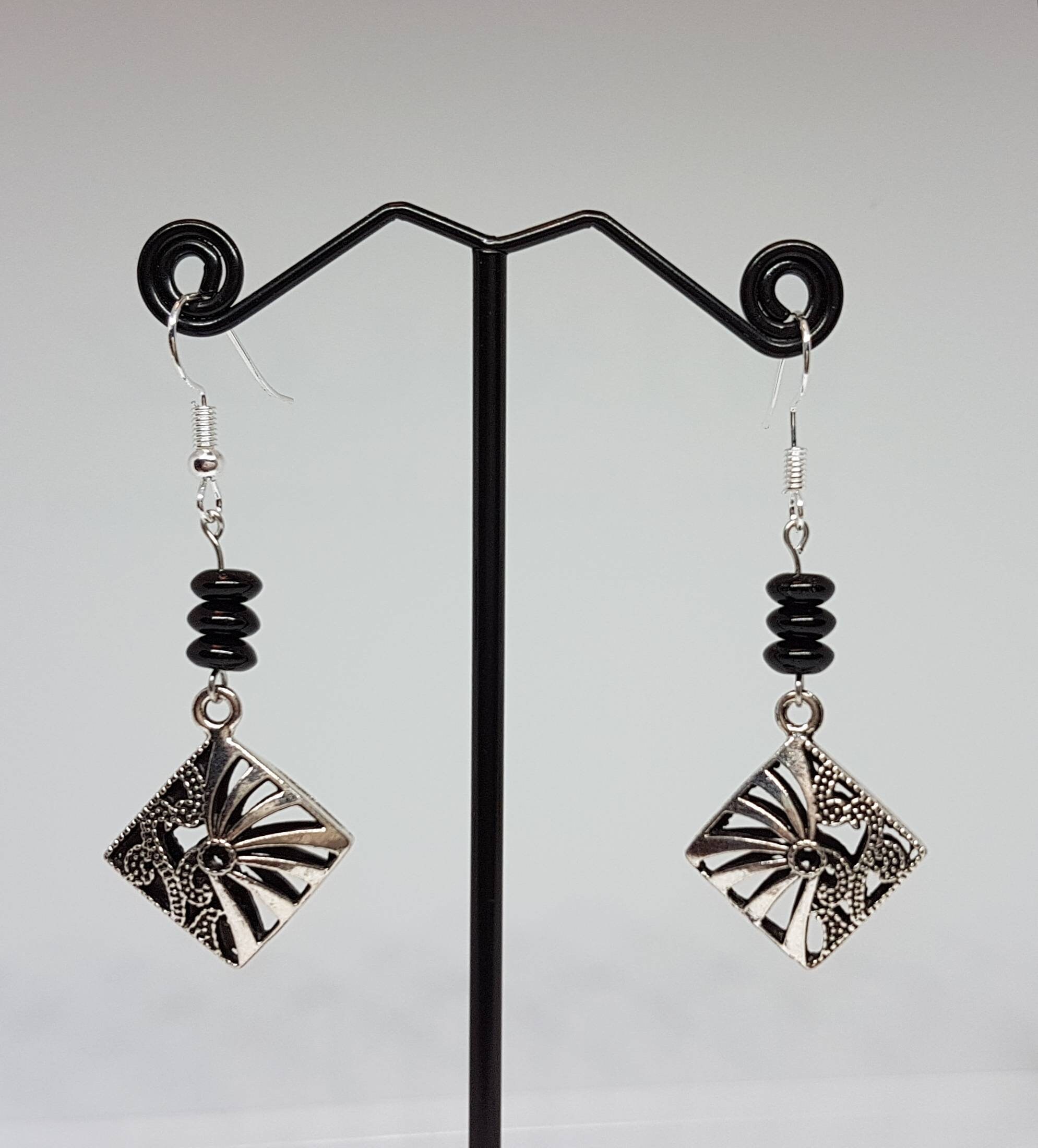 Hanging earring | Etsy