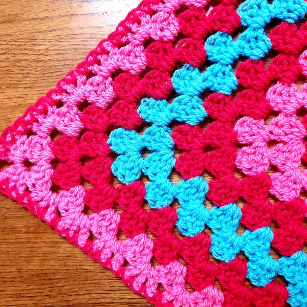 Granny Square Crochet Blanket stripe Pink Red Blue Brand New Hand Made Afghan Throw Vintsge Classic Retro Style Hipster Kitsch Festival