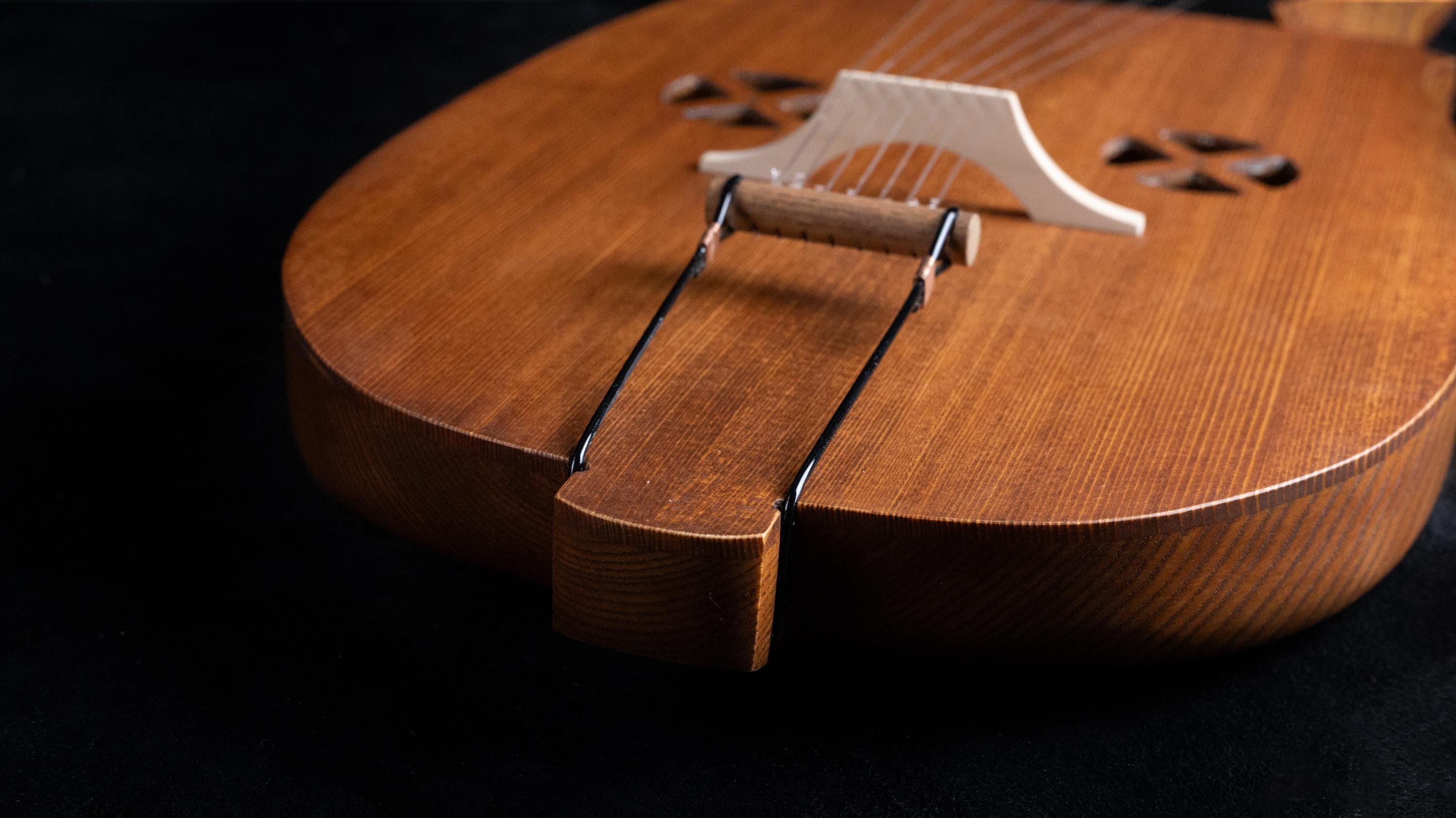 Kravik Lyre - Etsy