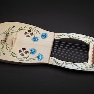 Kravik lyre &quot;flowers style&quot;
