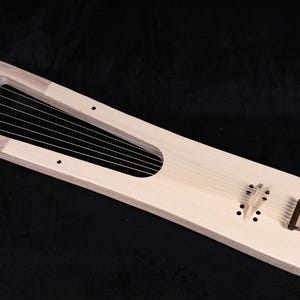 Trossingen lyre white
