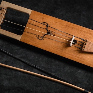 Tagelharpa/Talharpa &quot;Deer skull&quot;