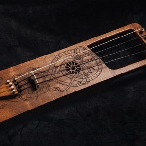 Tagelharpa / Talharpa "Runestone"