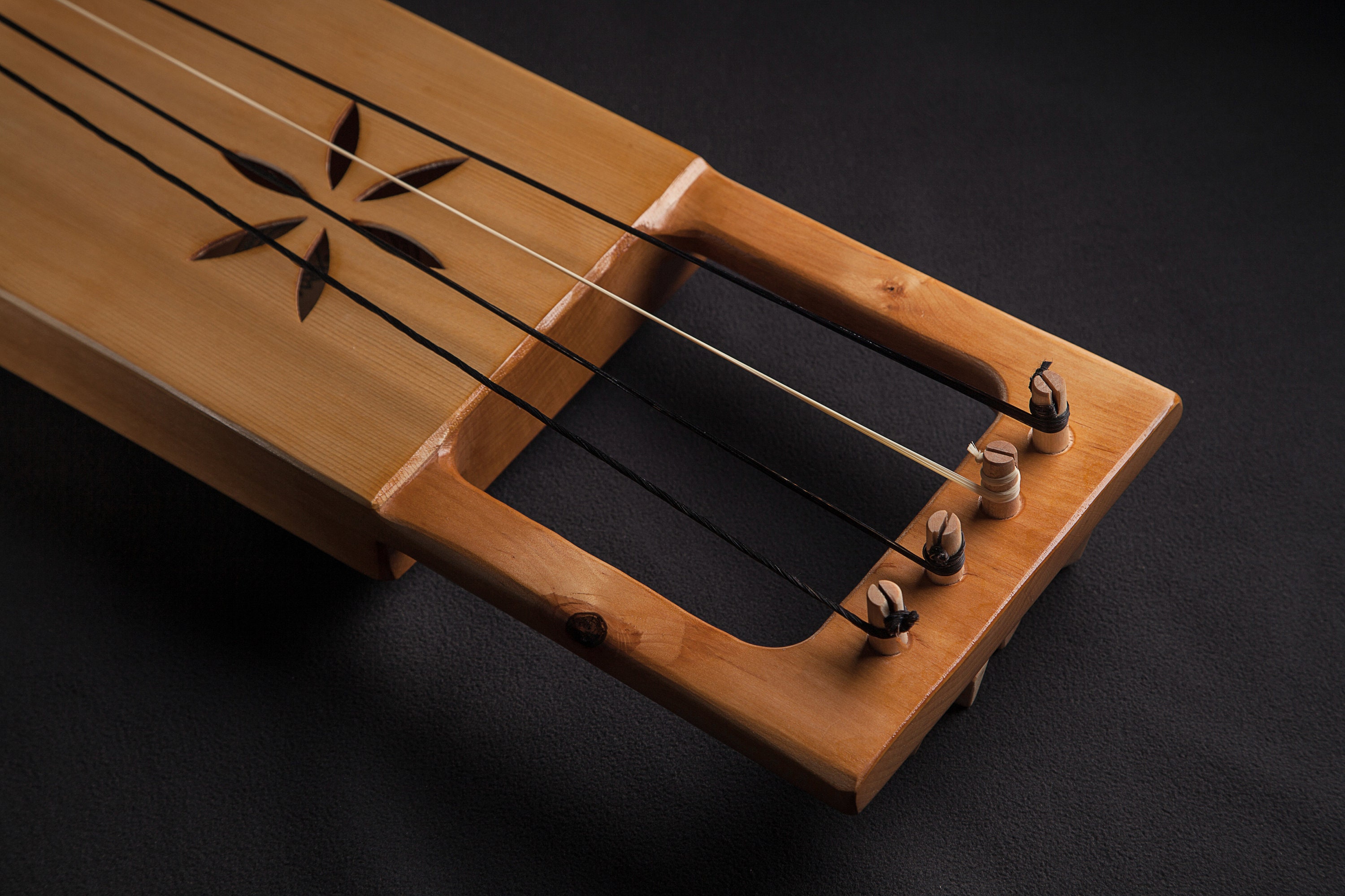 Tagelharpa/talharpa Bowed Lyre - Etsy