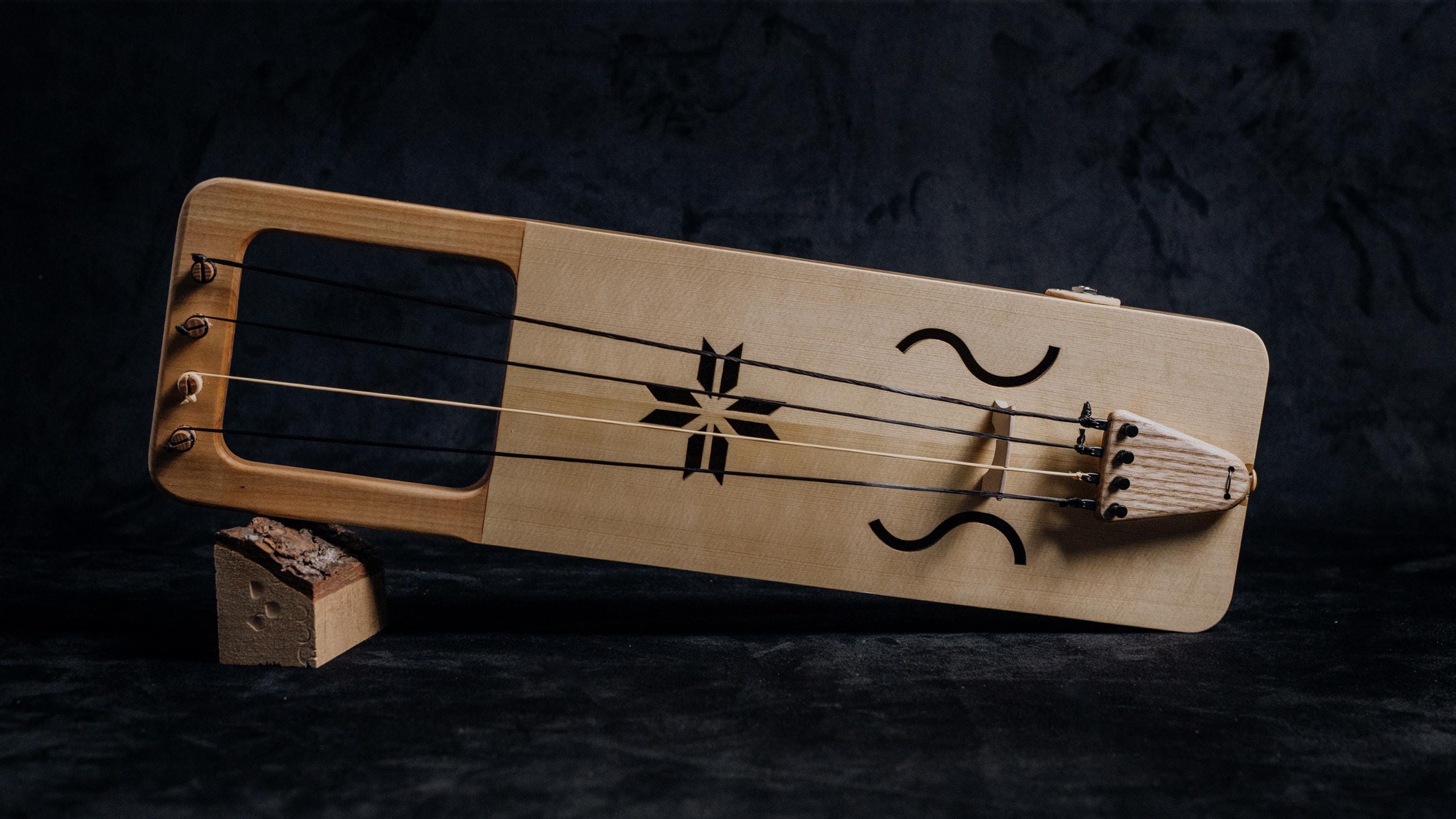 Tagelharpa タールハルパ Talharpa 北欧 民族楽器（Tagelharpa