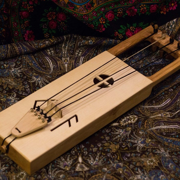Tagelharpa/Talharpa bowed lyre