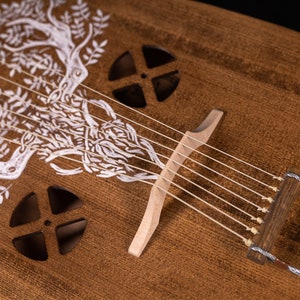 Kravik lyre &quot;Deer skuul&quot;