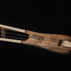 Bass Jouhikko "Flower of life"