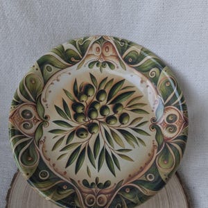 Vintage Anoru Spanish Pottery Serving Dish Olive & Foliage Design Green Cream 9"