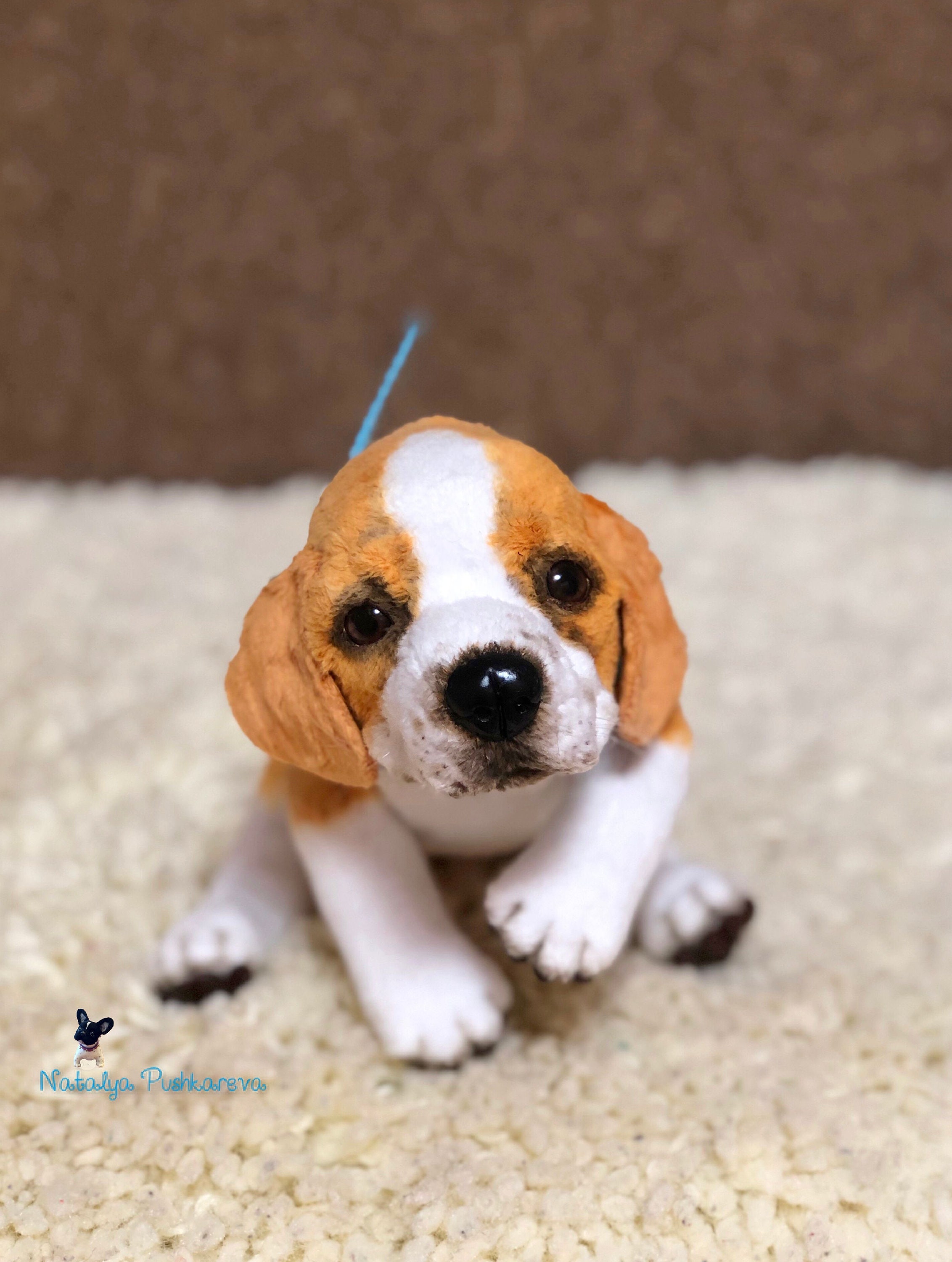 beagle toy dog