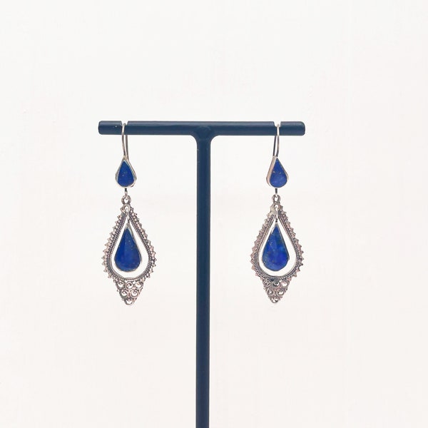 Boucles d'oreilles bohème en argent véritable avec cabochons en lapis lazuli en forme de goutte / Bijoux ethnique Boho afghan