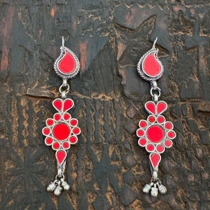 Red Flowers and Paisley Earrings / Boho Ethnic Boho Jewelry
