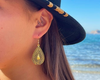 Pendientes de patrón étnico chapados en oro / Joyería étnica boho boho