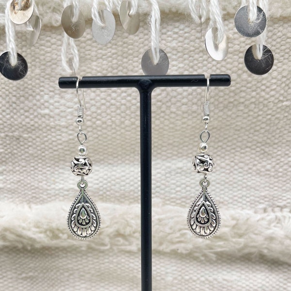 Silver earrings - Berber craftsmanship / Morocco jewelry / Boho ethnic bohemian jewelry
