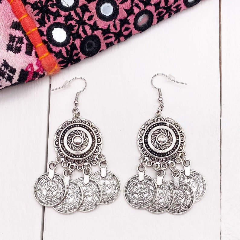 Boucles d'oreilles bohème gypsy pièces de monnaie / Bijoux ethnique boho image 2