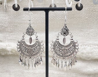 Pendientes de acero inoxidable plateado / Joyería étnica boho