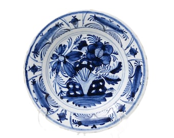 18thC Dutch Delft Floral Plate - c. 1740-1760 - 9&quot;