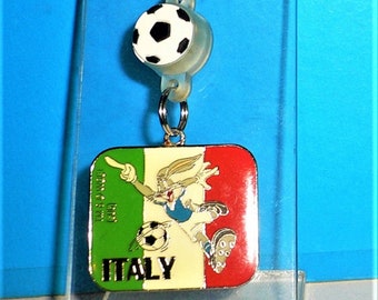 FIFAサッカーワールドカップ1990イタリア大会公式グッズ（チャーム）希少品 il_340x270.3561952799_j6ww.jpg