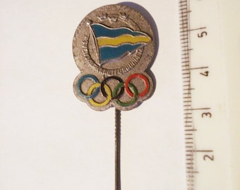 Games of the XI Olympiad BERLIN 1936 NOC Sweden Swedish Canoeing Association Pin  Very Rare!!!   Very Nice!!!   Free Shipping!!!