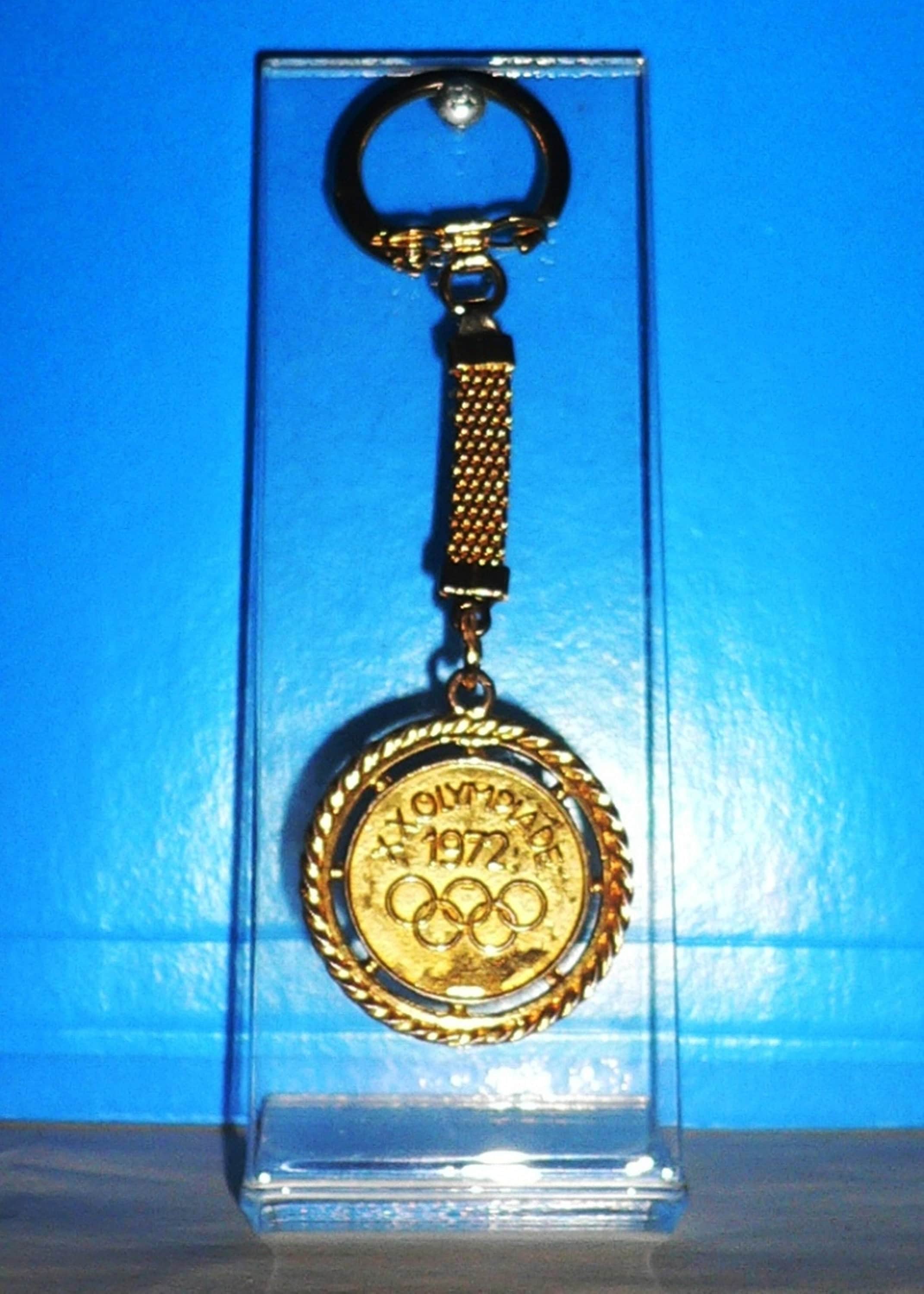 1972 Olympic Games Munich Original KEYCHAIN XX Olympiade Coat of