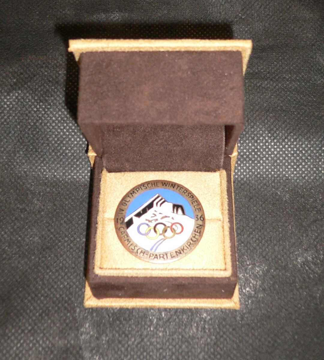 Insigne Original Jeux Olympiques D'hiver 1936 Garmisch-Partenkirchen - Allemagne
