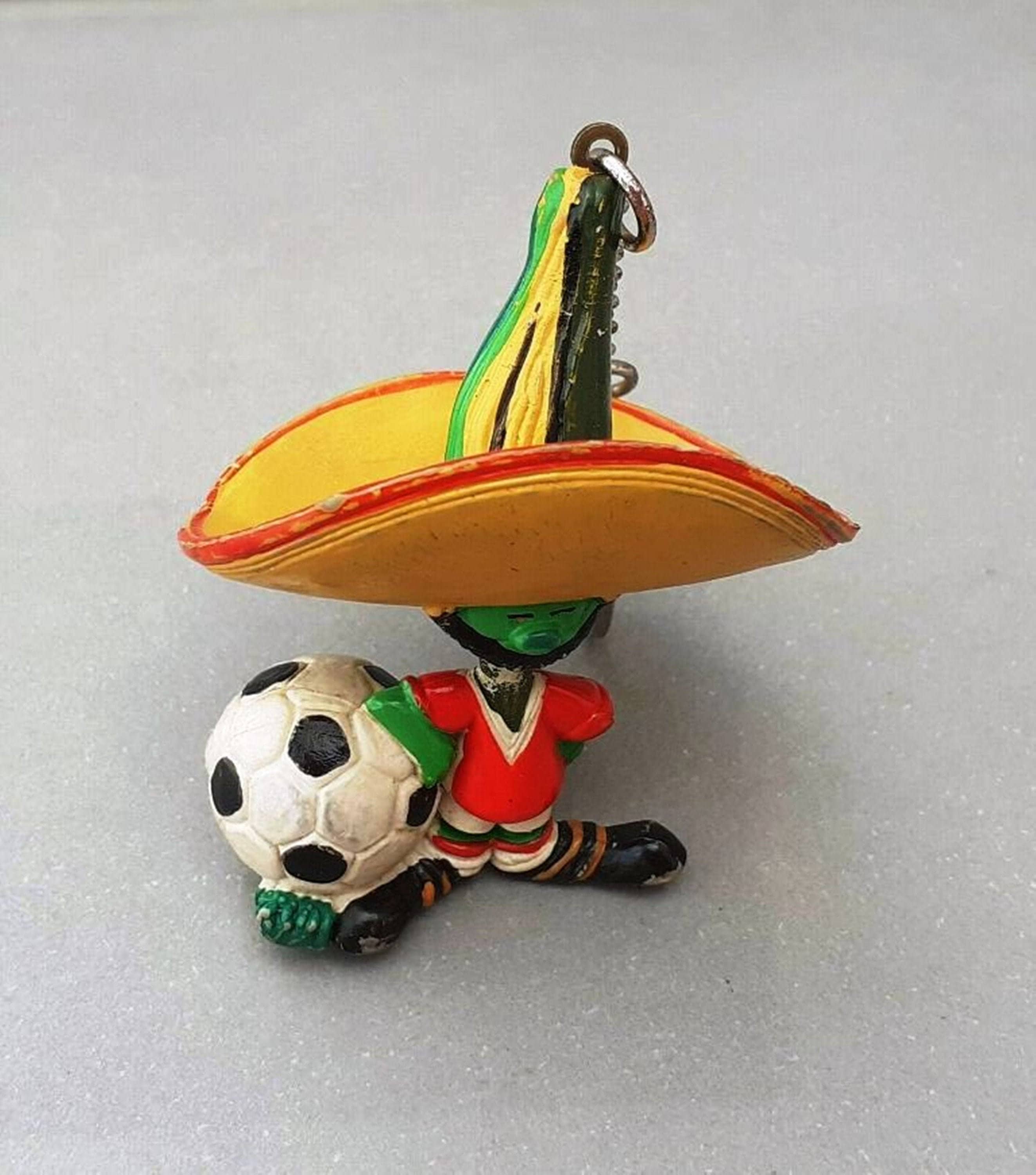 Kinder Surprise Toy Pique Mexican Football World Cup Mascot 1986 Very