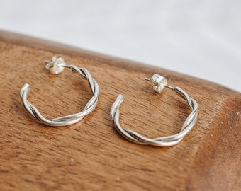925 Sterling Silver Minimalist Simple Twist Statement Hoop Earrings, 20mm Geometric Earrings, Stacking Earrings, Dainty Silver Huggie Hoops