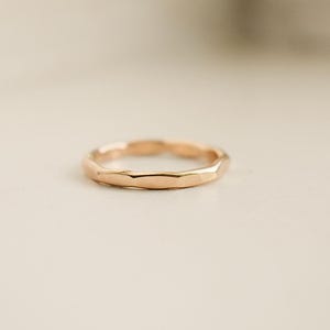 14k Gold Fill Signet Ring, Gift For Her, Gold Signet Ring, Chunky Gold Stacking Ring, Faceted Gold Hammered Ring, Minimal Gold Ring Band