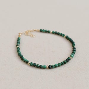 14k Gold Fill Green Malachite Bracelet, Green Healing Bracelet, Gift For Her, 3mm Minimalist beaded Bracelet, Dainty Green and Gold Bracelet