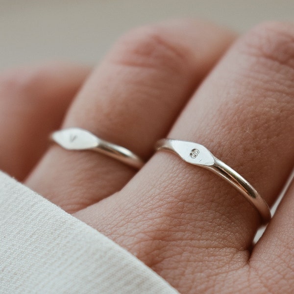 Sterling Silver Initial Ring, Personalised Signet Ring, Tiny Signet Ring, Silver Signet Ring, Silver Stacking Ring, Custom Letter Ring,