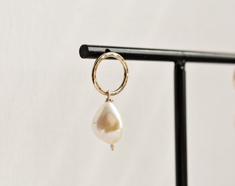 14k Gold gefüllte Süßwasserperle Ohrringe, Geschenk für sie, handgemachte Aussage echte Perle Ohrringe, Gold Perle Ohrstecker