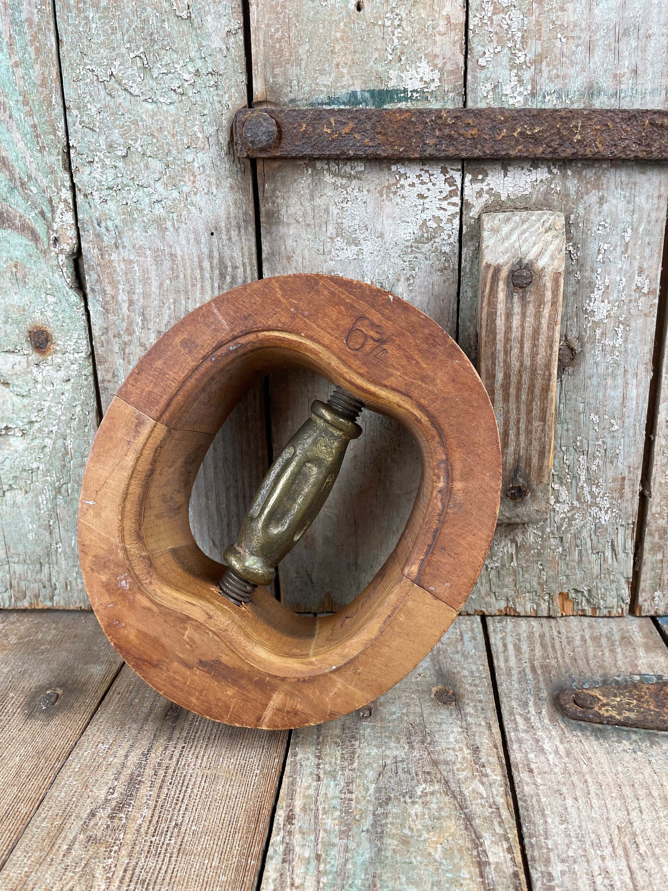 boot barn hat stretcher