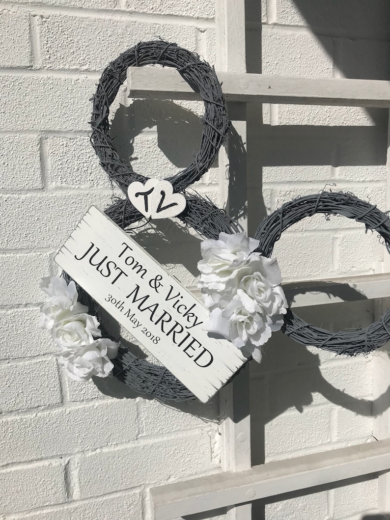 Disney Just Married Couples Wreath image 6