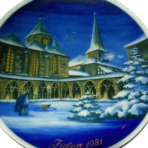 1981 Royal Tettau Germany Collectible Christmas  Wall Plate Limited Edition Tettau Atelier VINTAGE Gift Idea