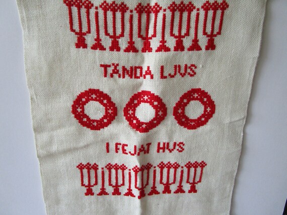 Bestemorsimports. Swedish Tomte garden flag