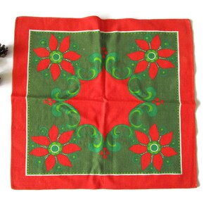 Vintage Christmas Small Tablecloth Square Red Green Floral  Swedish Scandinavian Retro Christmas 18.3&#39;&#39; Square Gift