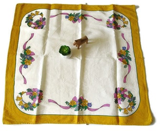 Vintage Swedish Easter Tablecloth Glad Pask Violets Daffodils Spring Flowers Holidays Vintage 1980s Small Square Table Topper