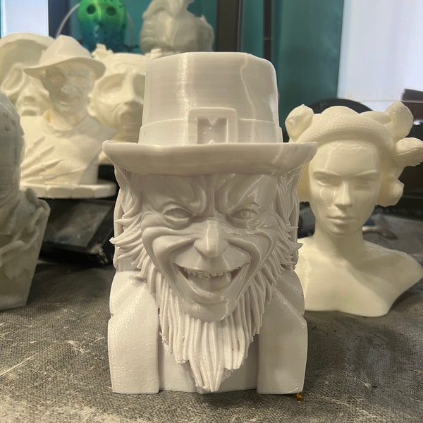 Chilling Leprechaun Horror Head Planter | 3D Printed Customizable Nightmare Decor