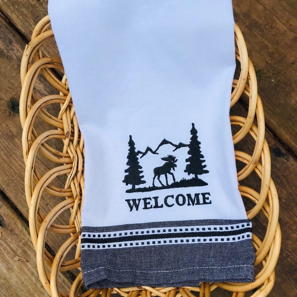 Personalized Towel for the Cabin Kitchen, Rustic Kitchen Moose Towel, Moose Decor, Lodge Decor, Welcome Moose Towel, Custom Moose Towel