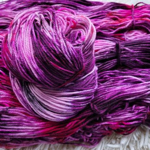 100% Superwash Merino yarn Worsted weight