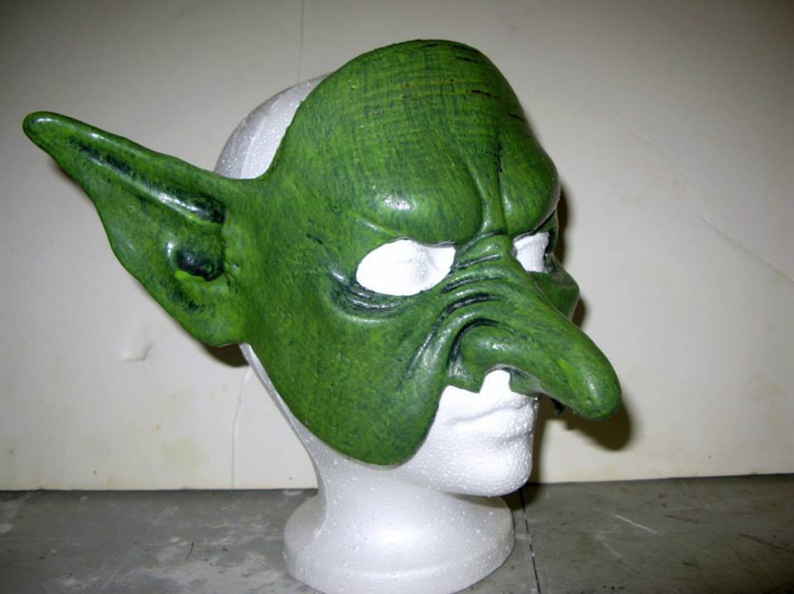 Petit Masque De Gobelin En Latex / Small Goblin Latex Mask - Etsy Canada