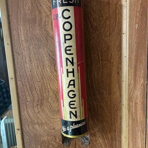 chewing tobacco dispenser Snuff Can Dispenser